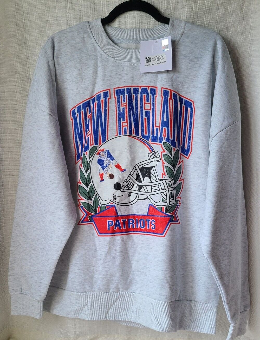 Gameday Couture New England Patriots Sweatshirt Women M NWT NFL Retro Graphic